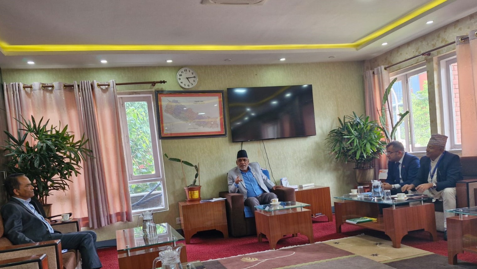 कृषि कर्जालाई सरलीकृत गरिदिन राष्ट्र बैकलाई कृषि मन्त्री अधिकारीको आग्रह